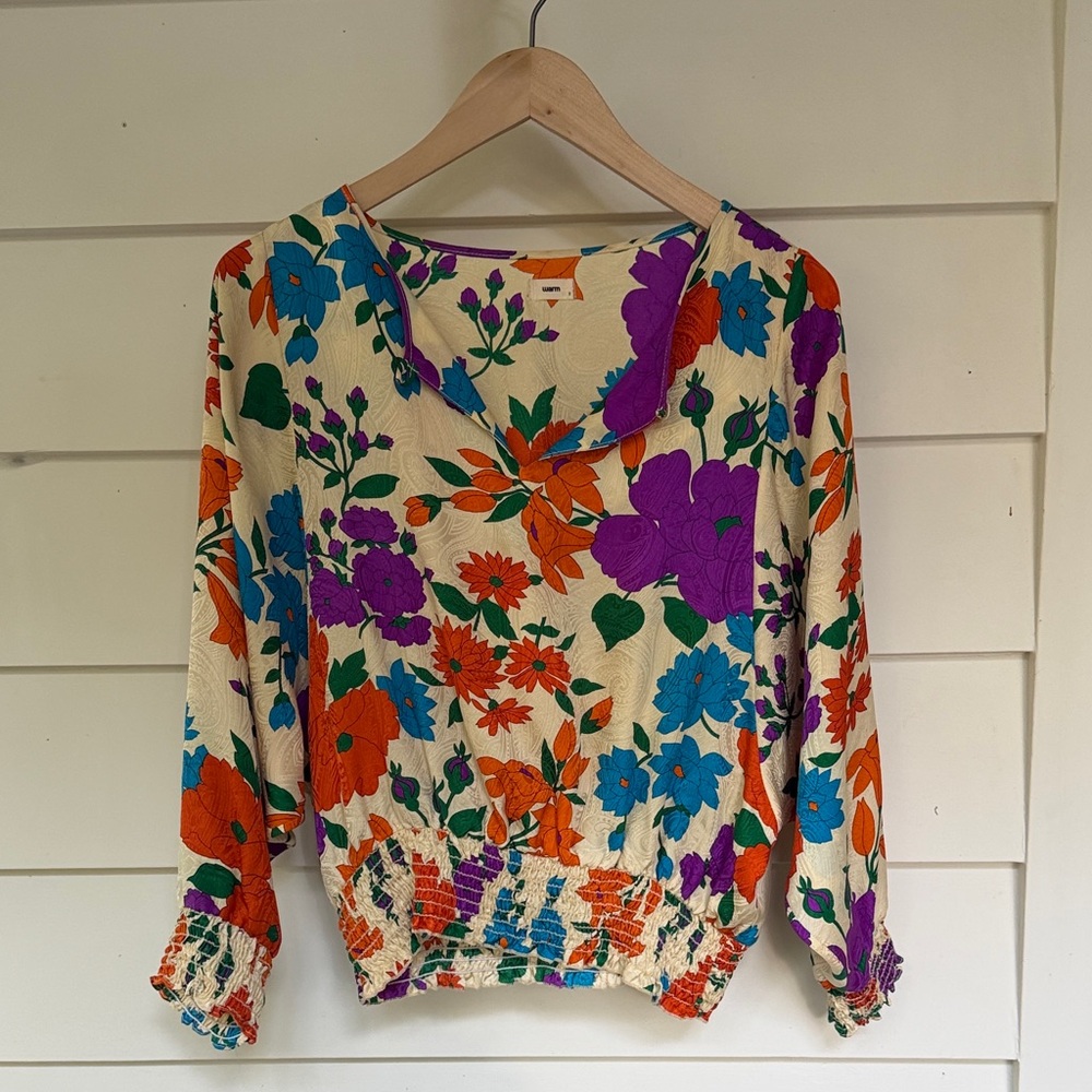 Warm NY Tracy Feith Floral Print dolman sleeve Top in Cream Silk